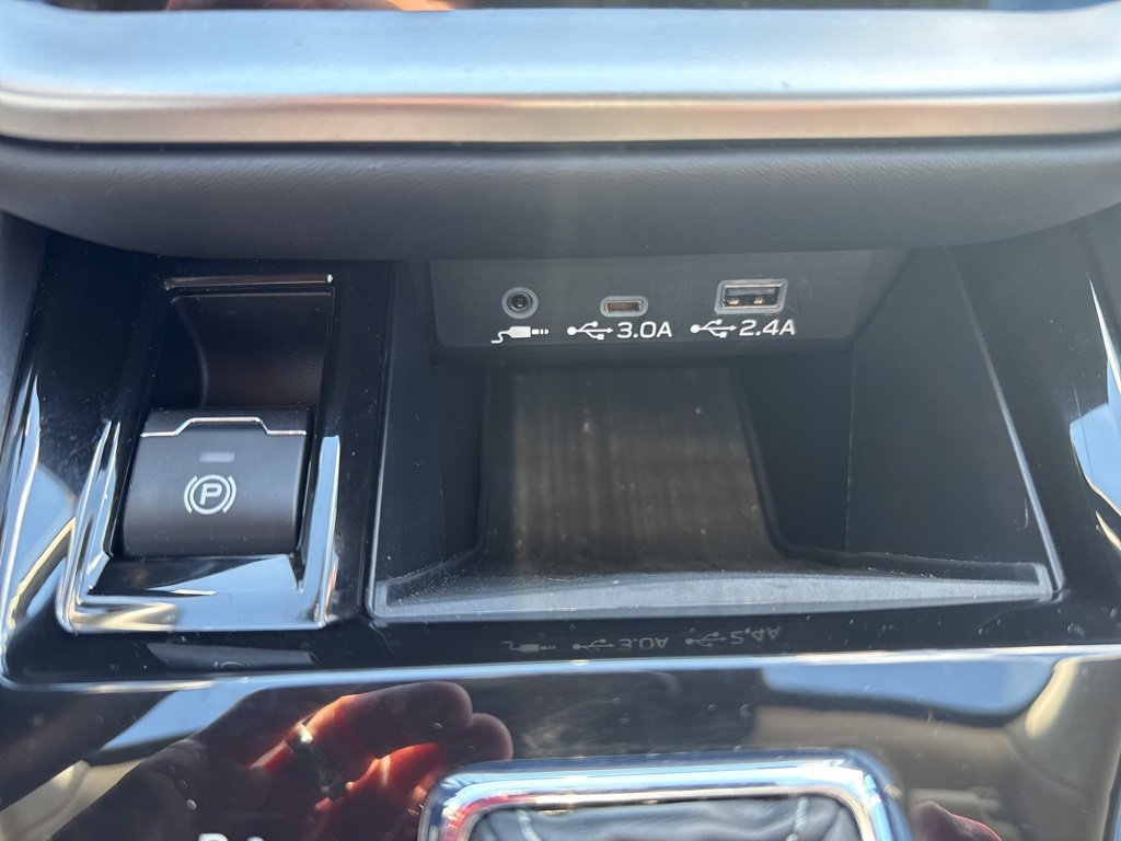 Certified 2025 Subaru Outback Premium image 35