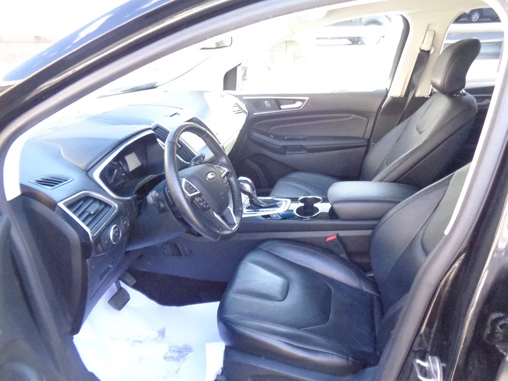 Used 2015 Ford Edge Titanium AWD/4WD image 8