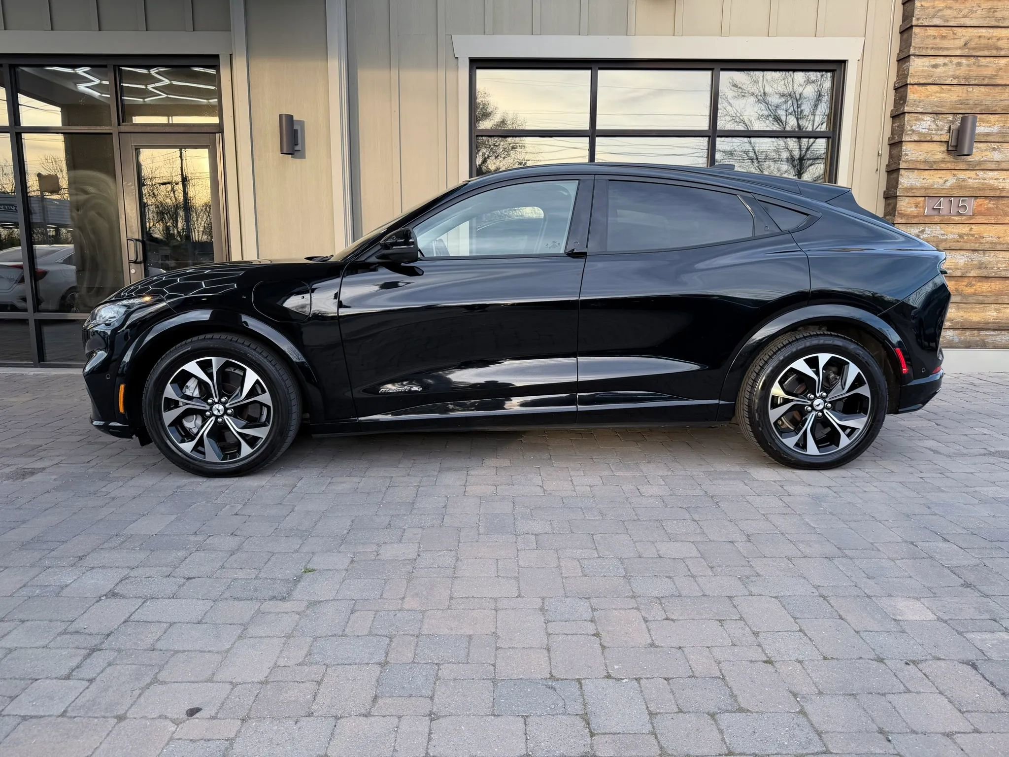 Used 2021 Ford Mustang Mach-E Premium image 41