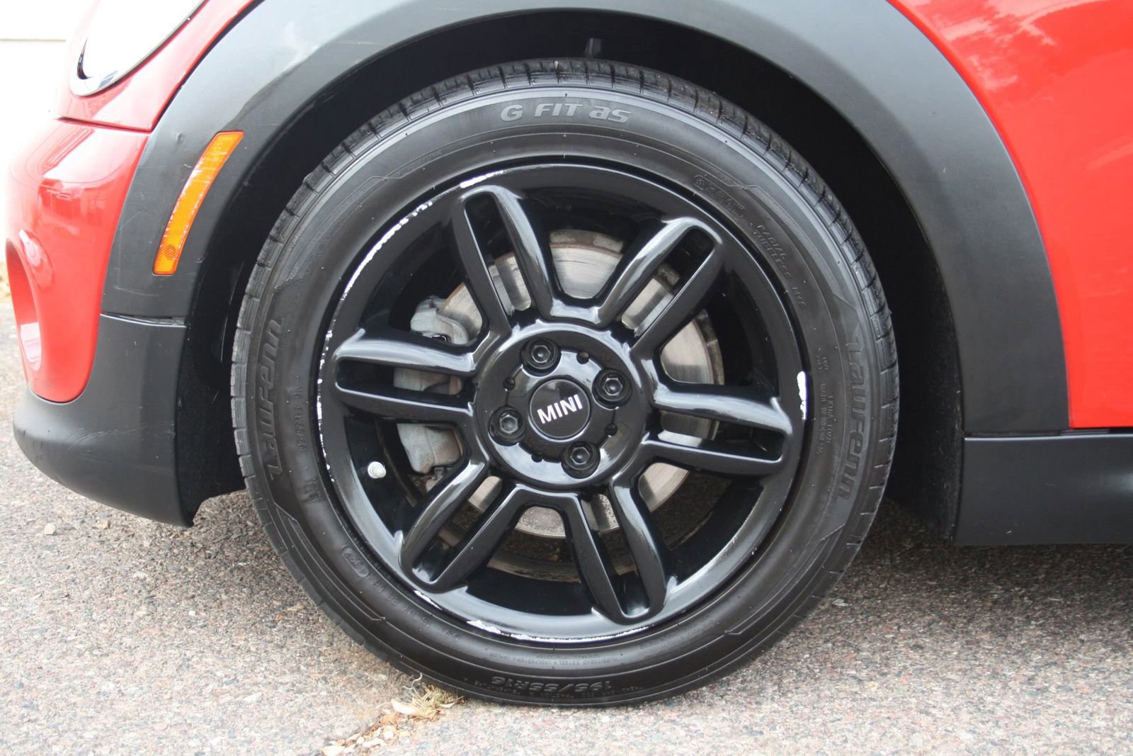 Used 2013 MINI Cooper Convertible image 24