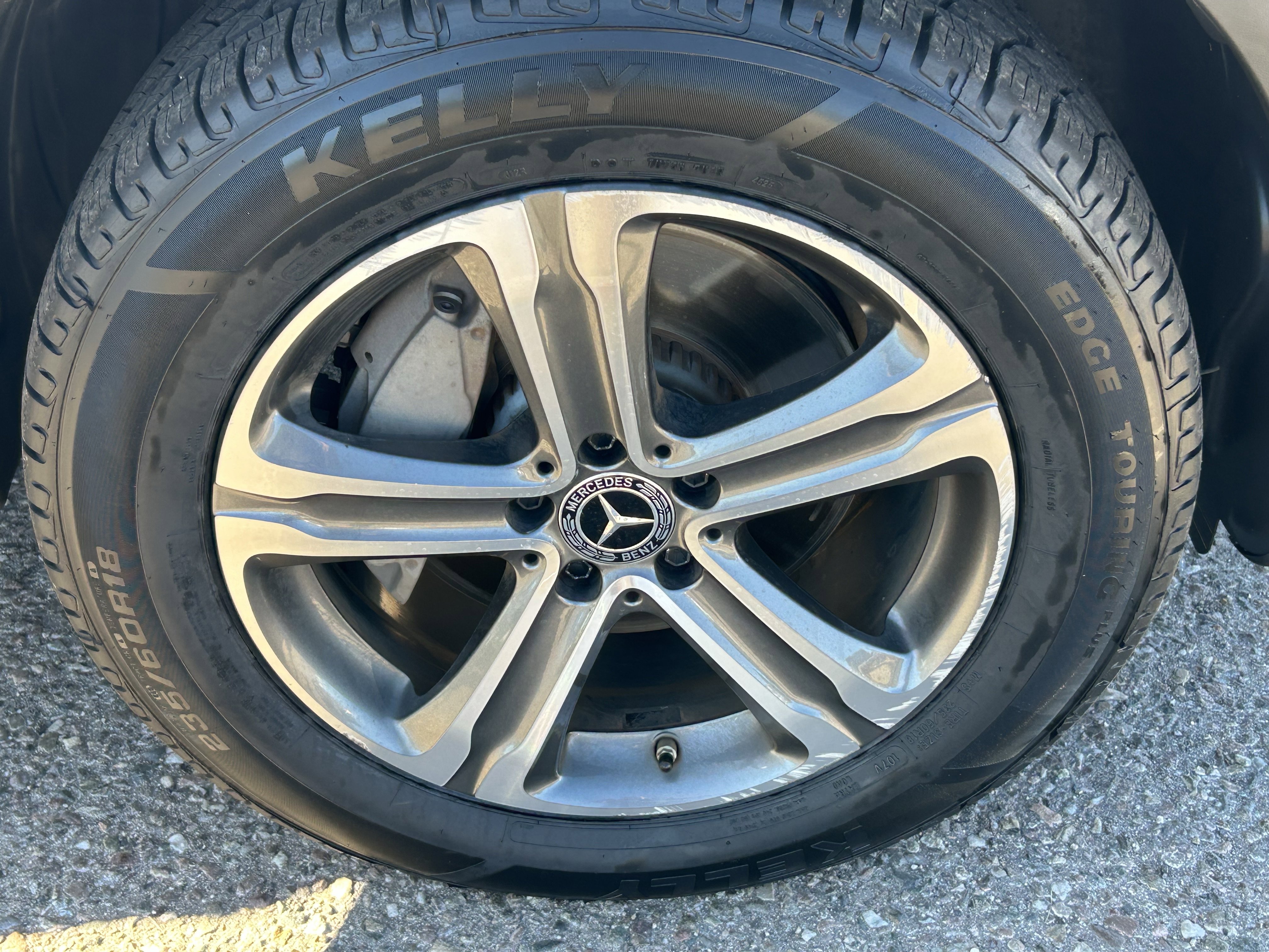 Used 2019 Mercedes-Benz GLC 300 4MATIC image 8