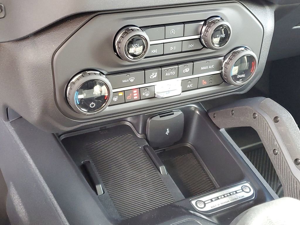 New 2026 Ford Bronco Badlands image 20