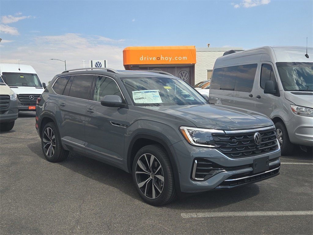 New 2025 Volkswagen Atlas SEL Premium R-Line