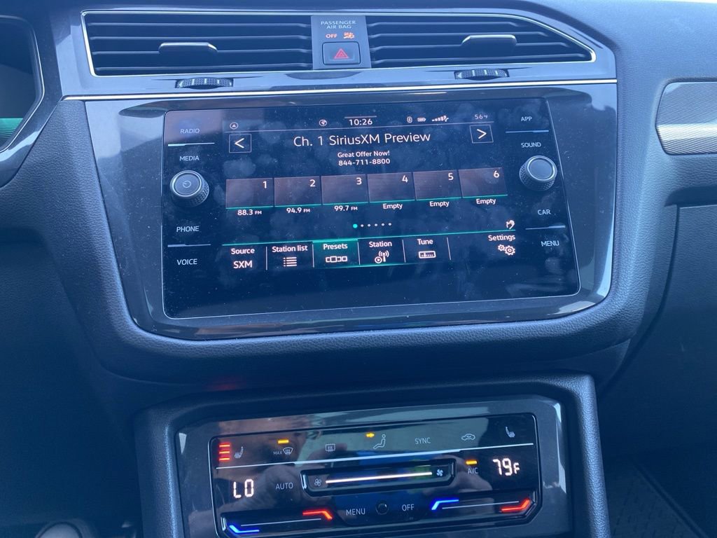 Used 2023 Volkswagen Tiguan SE R-Line image 13