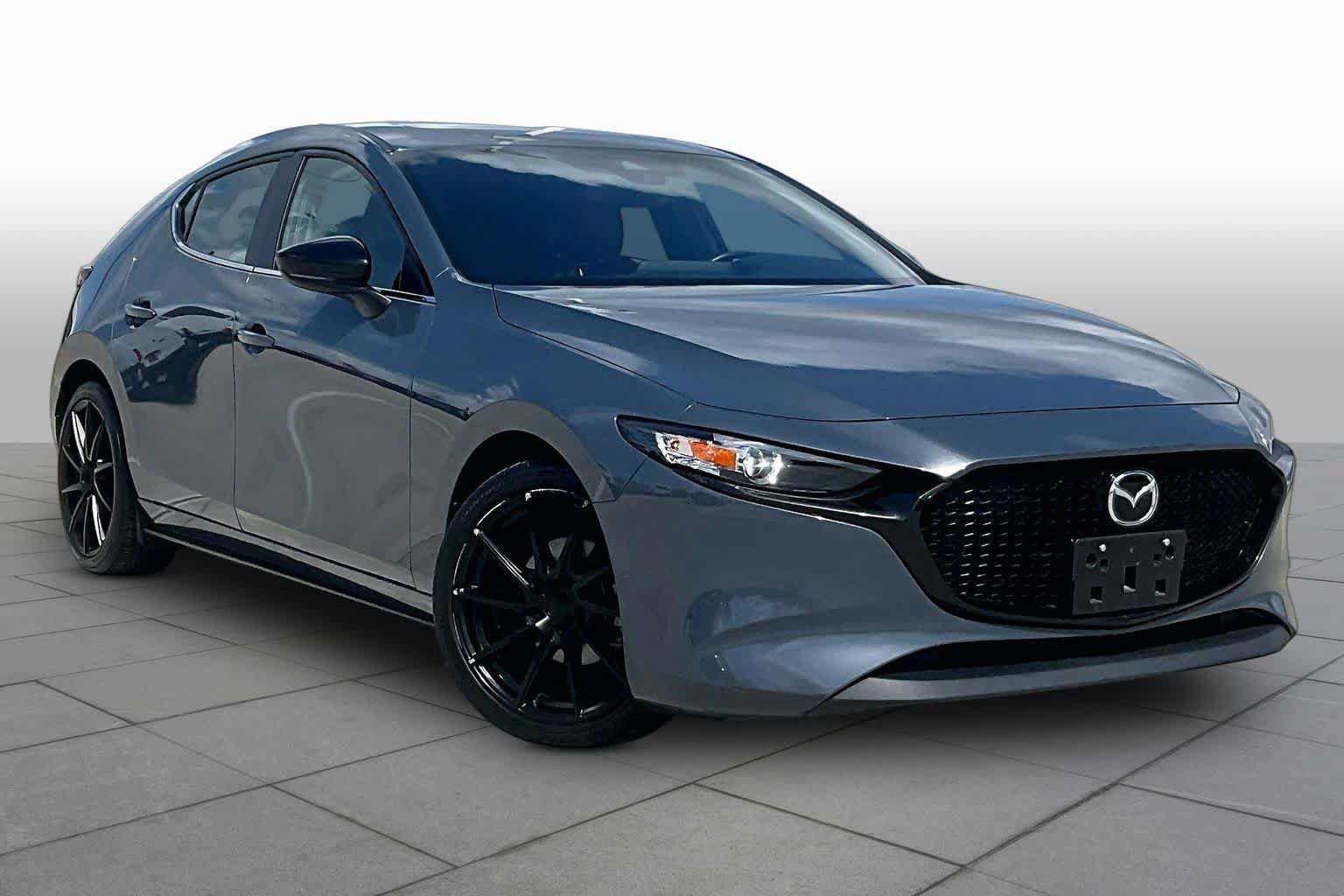 Used 2023 MAZDA MAZDA3 s FWD image 2
