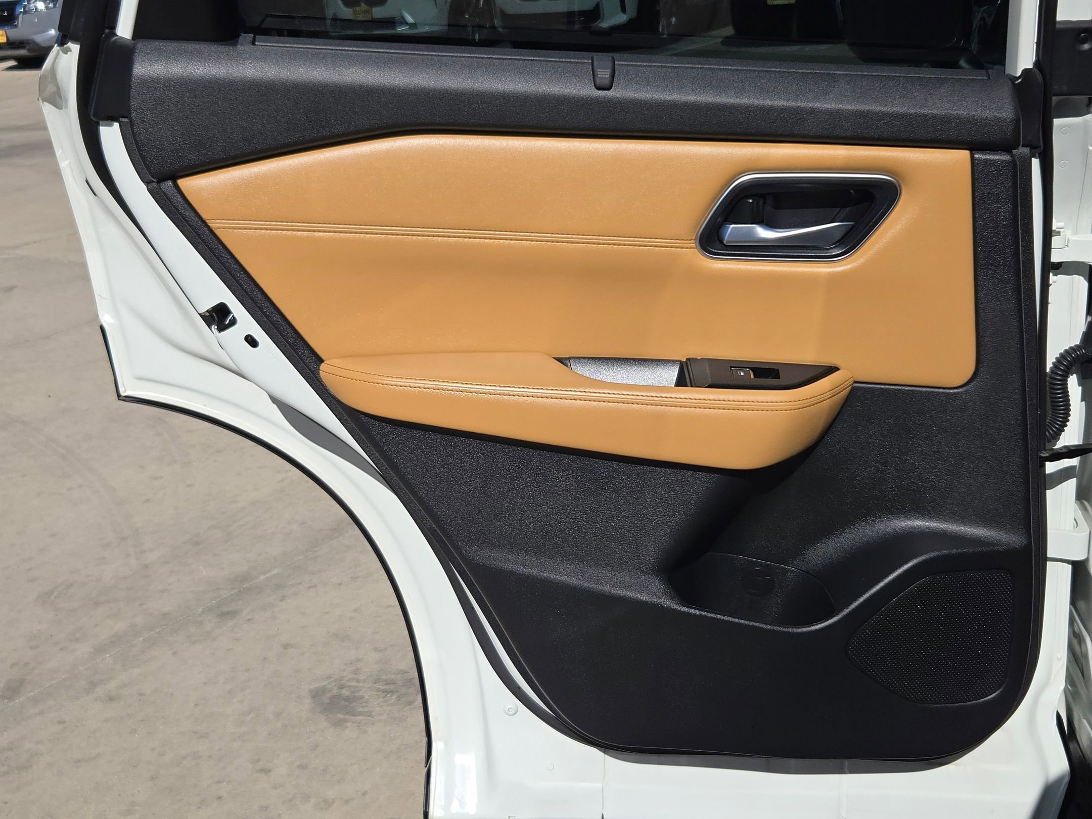 Used 2023 Nissan Rogue Platinum w/ Platinum Premium Package image 15