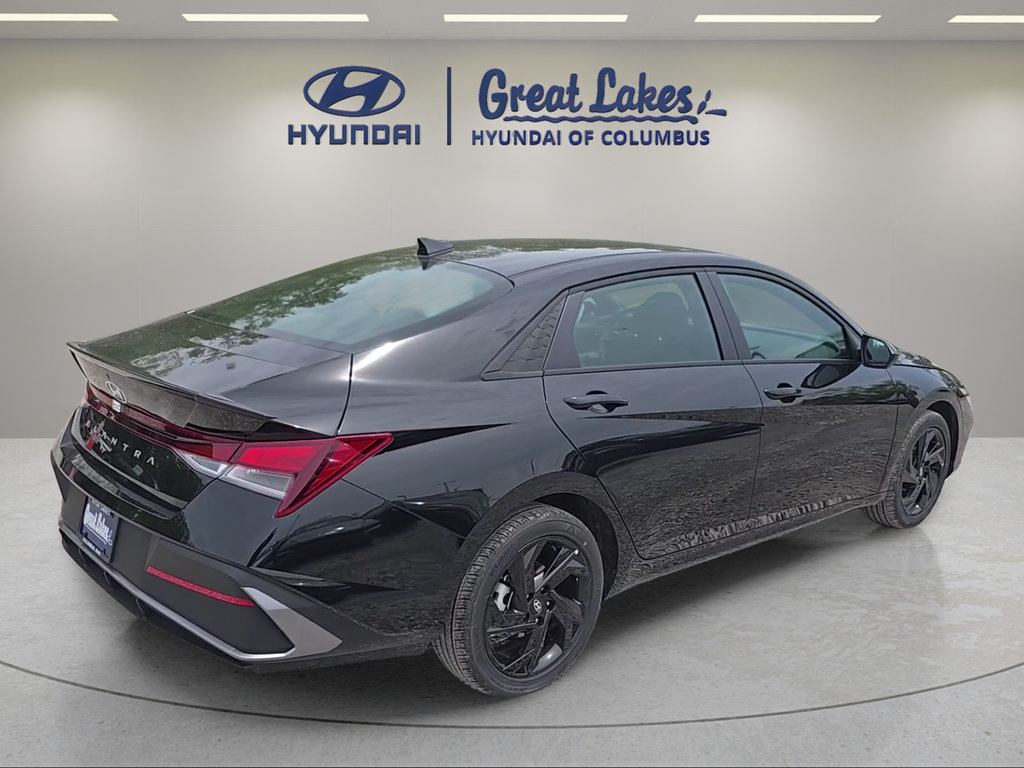 New 2026 Hyundai Elantra Sport FWD image 5
