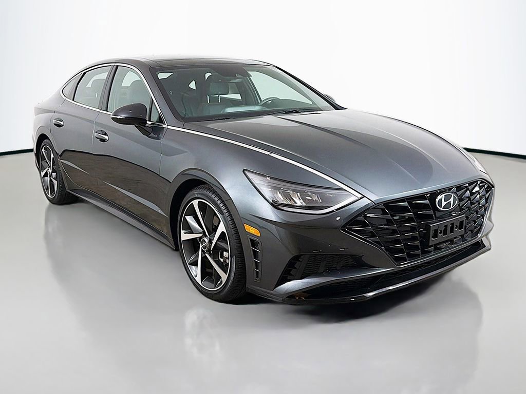 Used 2023 Hyundai Sonata SEL Plus image 2