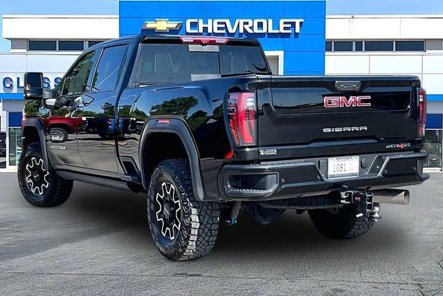 Used 2025 GMC Sierra 2500 AT4X AWD/4WD image 4