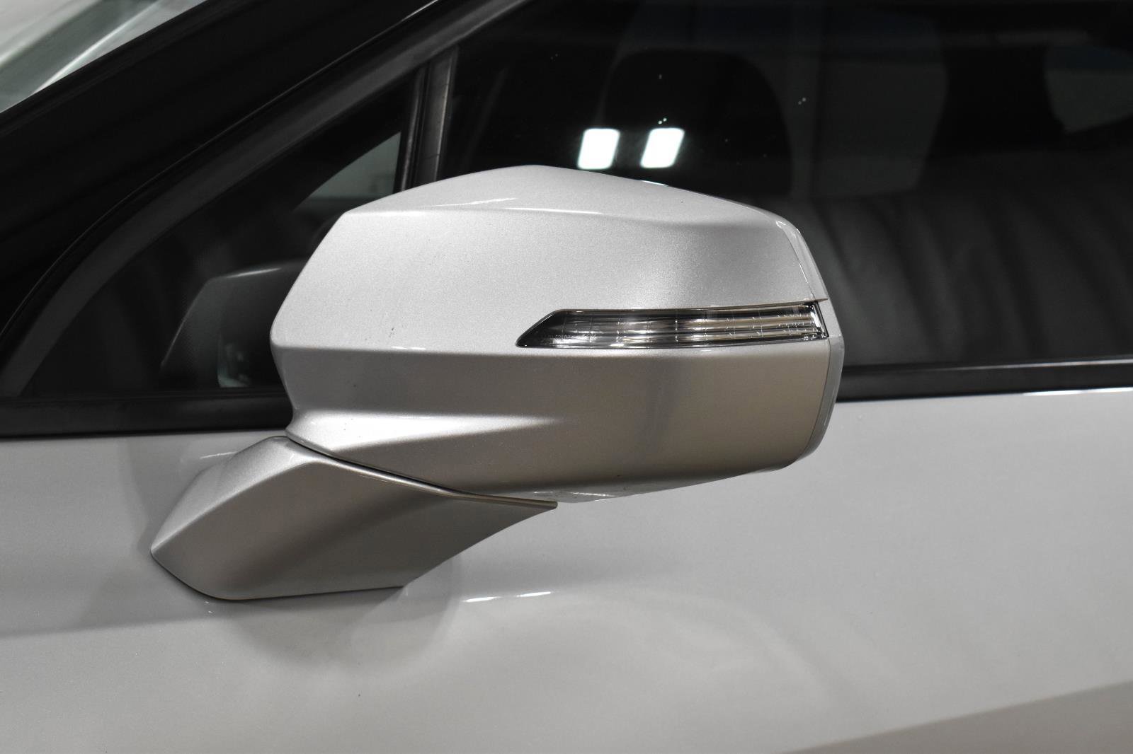 Used 2020 Chevrolet Blazer LT image 32