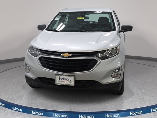 Used 2020 Chevrolet Equinox LS FWD image 3