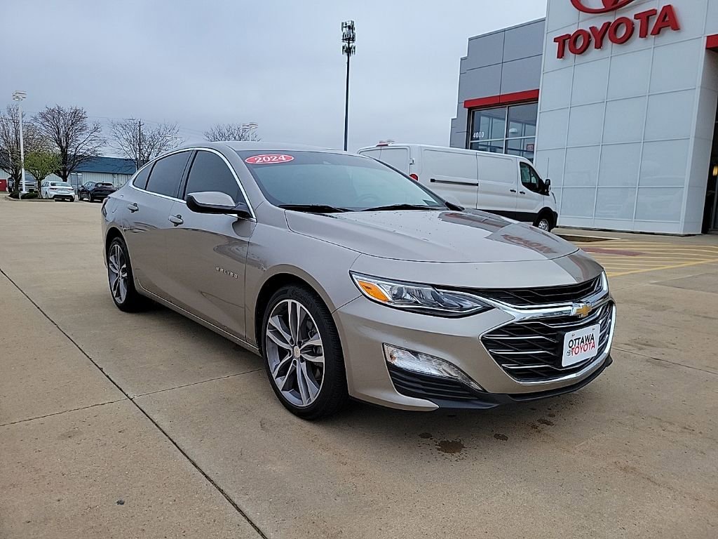 Used 2024 Chevrolet Malibu LT FWD image 1