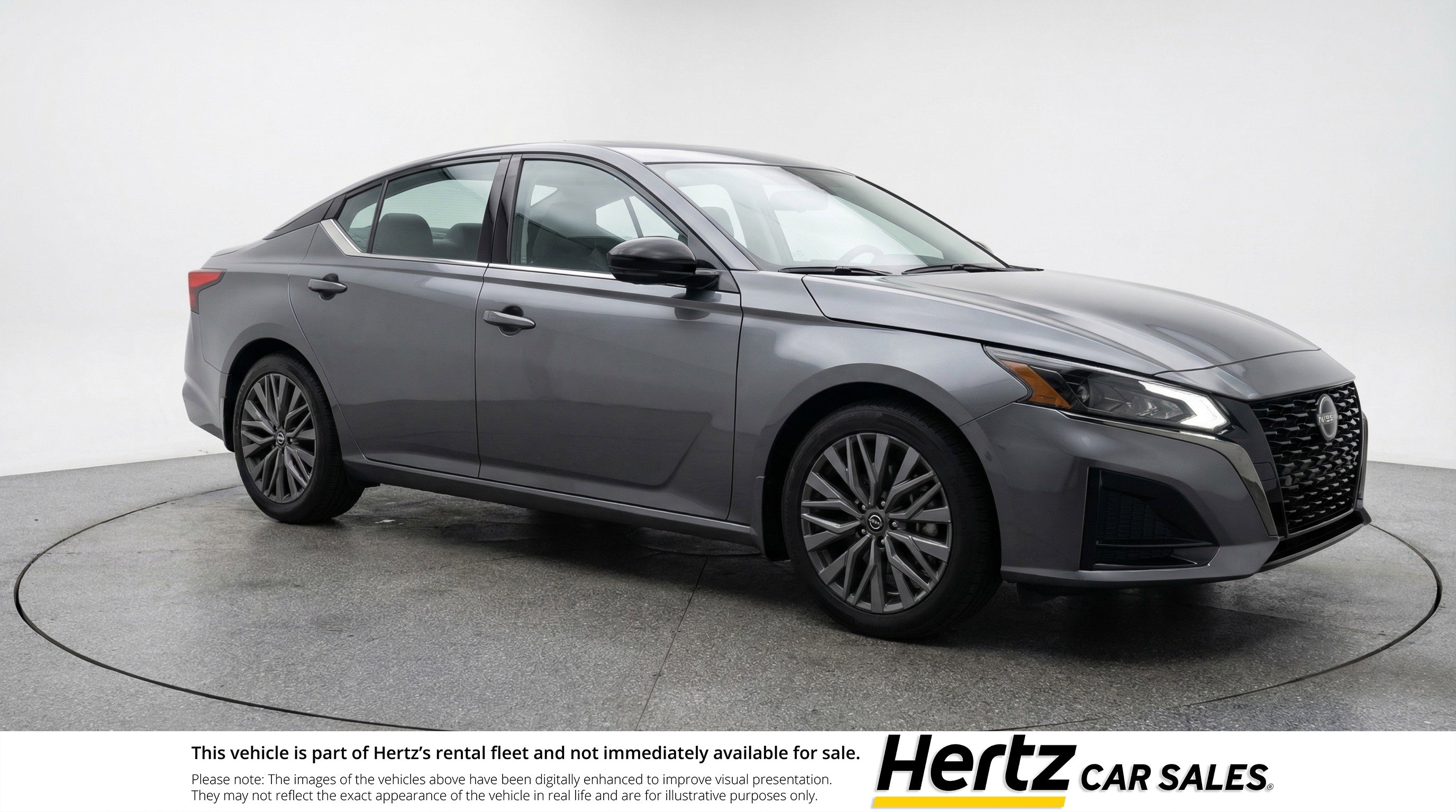 Used 2025 Nissan Altima 2.5 SV FWD image 1