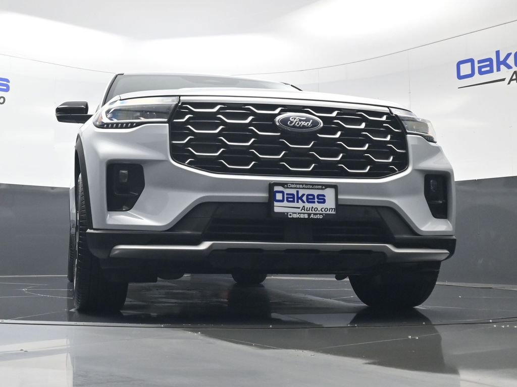 Used 2025 Ford Explorer Platinum w/ LUX Leather Package image 45