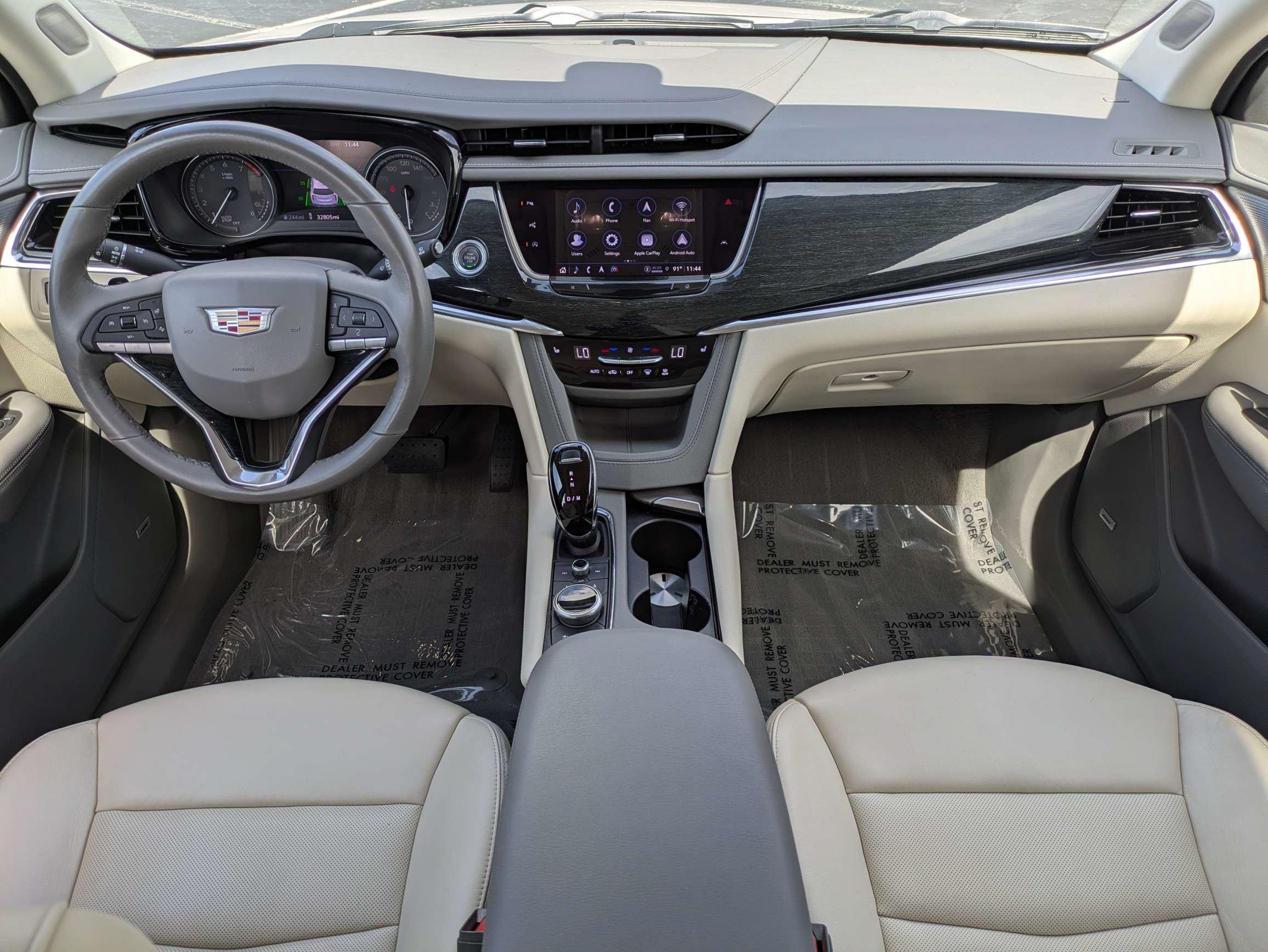 Used 2022 Cadillac XT6 Premium Luxury w/ Technology Package AWD/4WD image 11