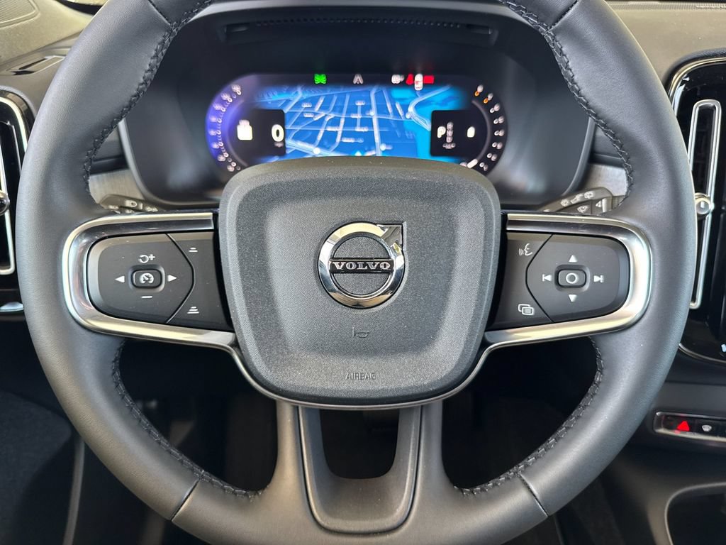 New 2026 Volvo XC40 B5 Ultra w/ Protection Package Premier AWD/4WD image 23