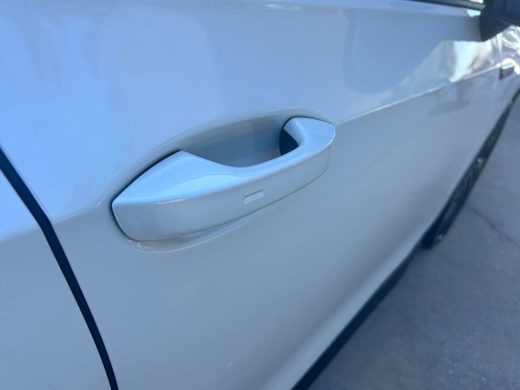 Used 2023 Volkswagen GTI Autobahn image 32