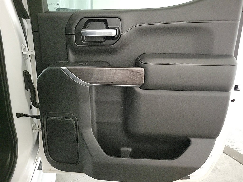 Used 2019 Chevrolet Silverado 1500 LTZ image 21