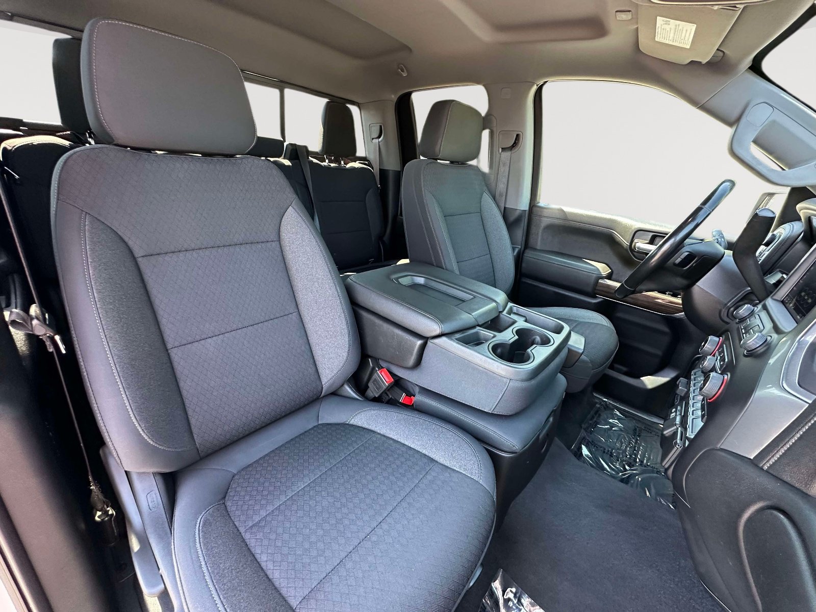 Used 2019 Chevrolet Silverado 1500 LT w/ All-Star Edition AWD/4WD image 25