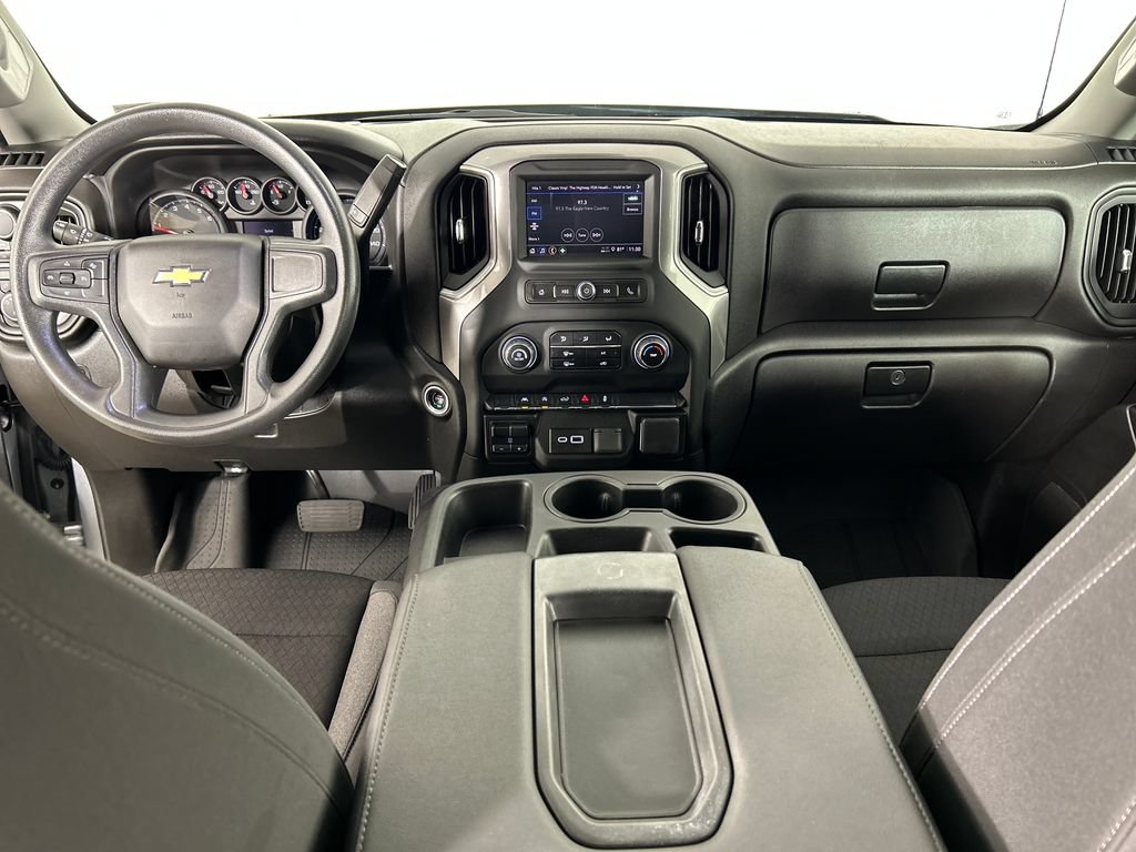 Used 2025 Chevrolet Silverado 1500 Custom w/ Turbomax Blackout Package AWD/4WD image 21
