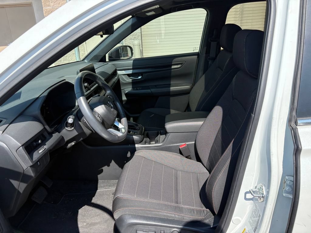 Used 2024 Honda CR-V Sport image 16
