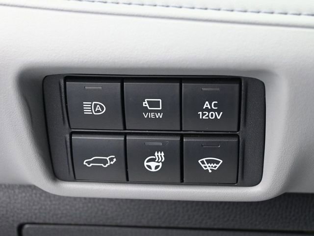 Used 2020 Toyota Highlander Limited FWD image 41