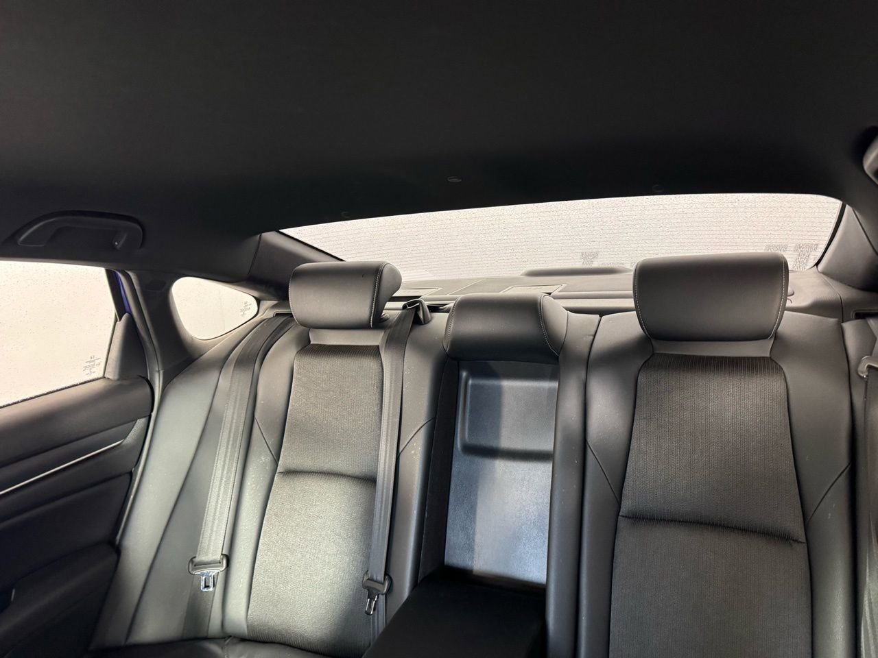 Used 2018 Honda Accord Sport image 4