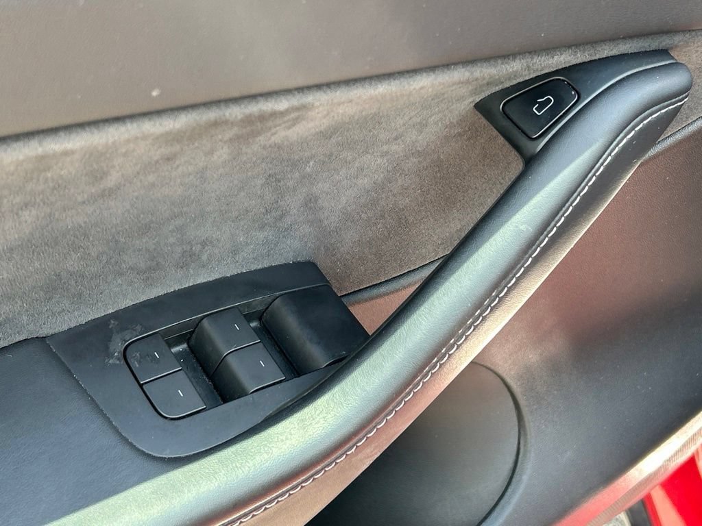 Used 2022 Tesla Model Y Long Range AWD/4WD image 18