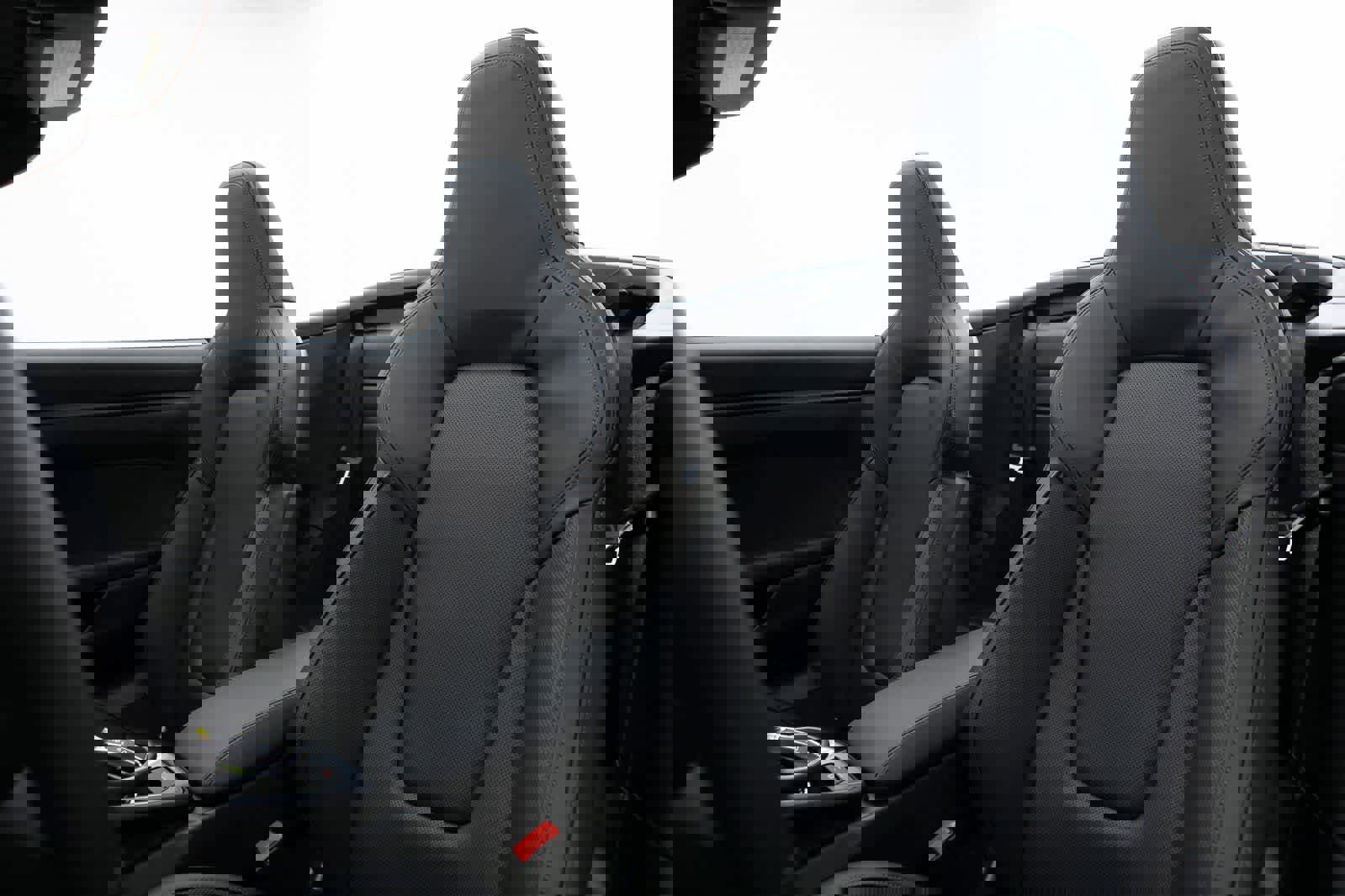 New 2026 Porsche 911 Carrera T image 5