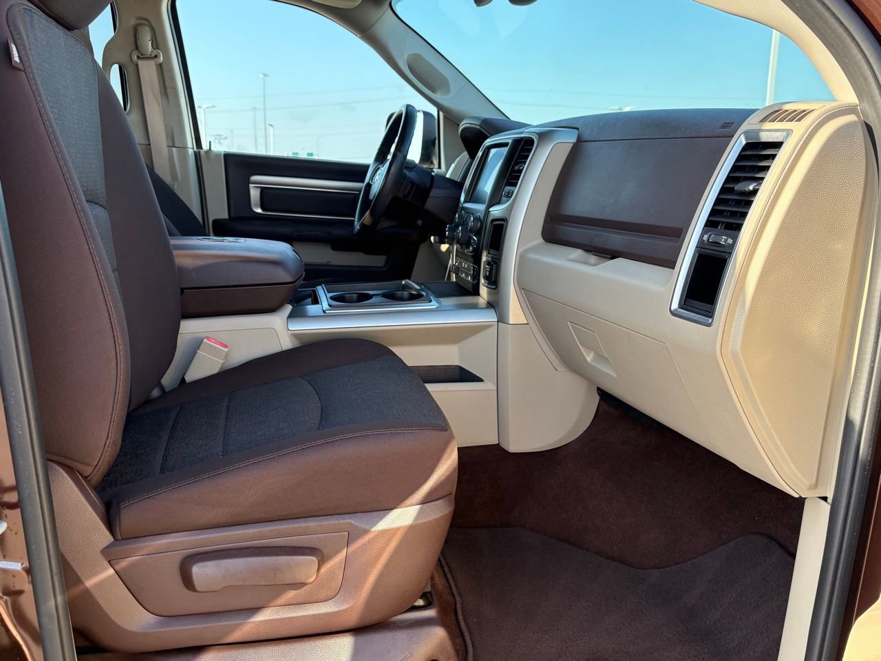 Used 2014 RAM 1500 Lone Star image 41