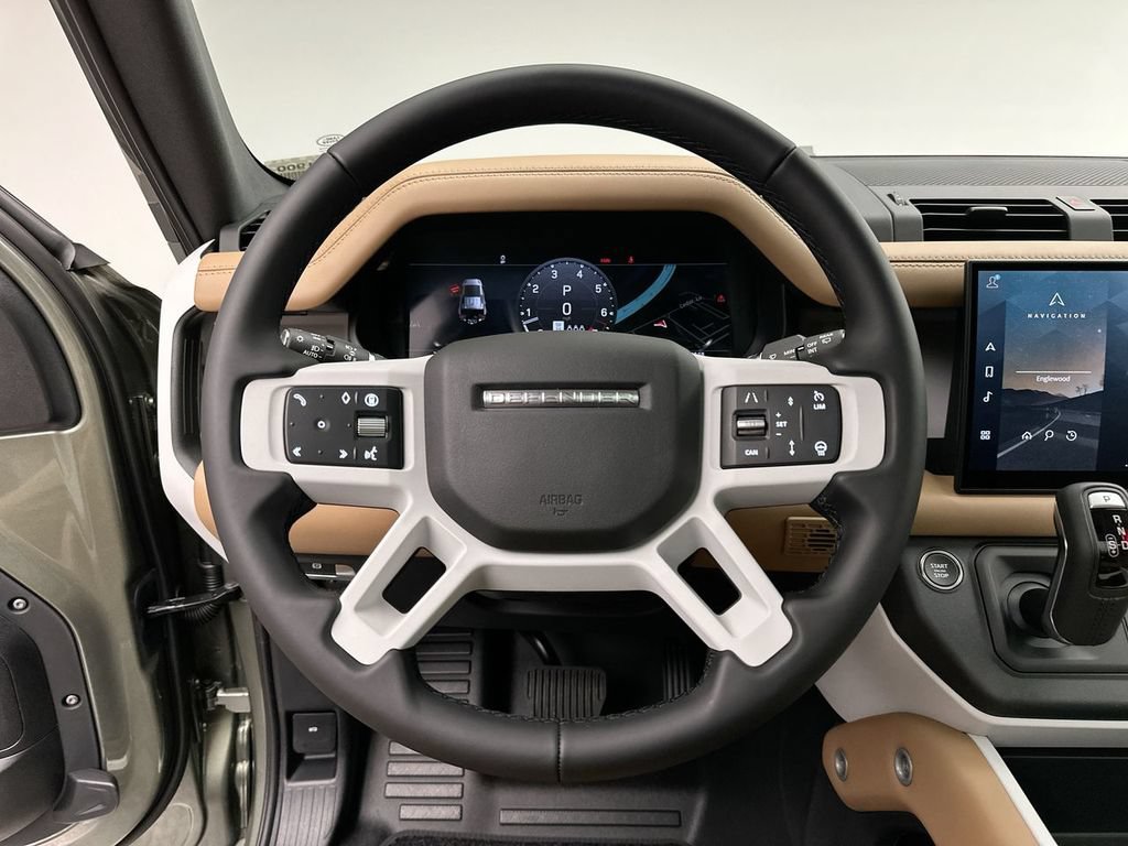 Certified 2025 Land Rover Defender 110 S AWD/4WD image 14
