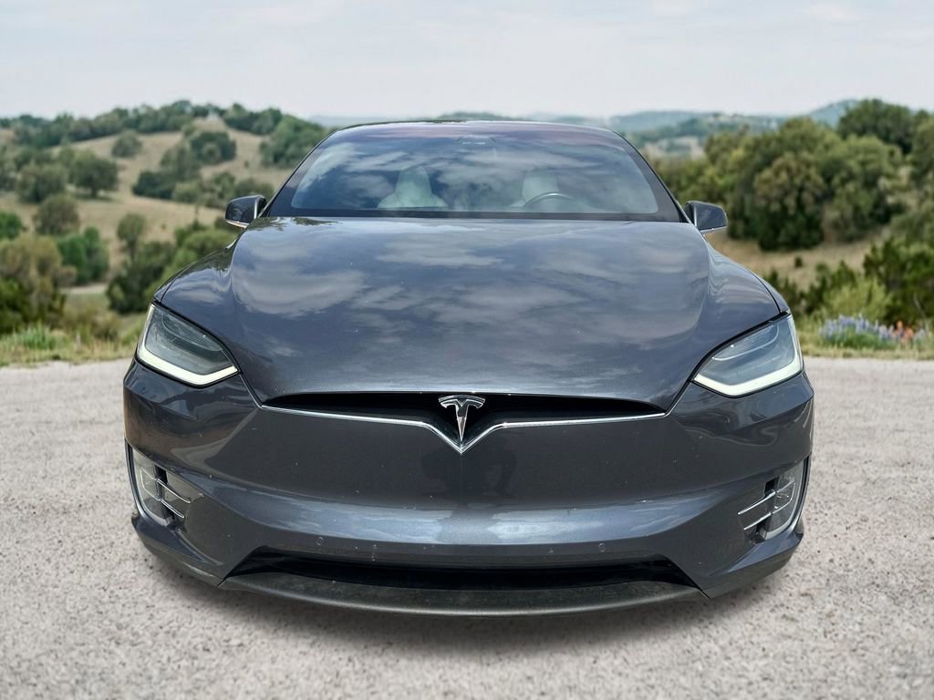 Used 2019 Tesla Model X Long Range AWD/4WD image 2