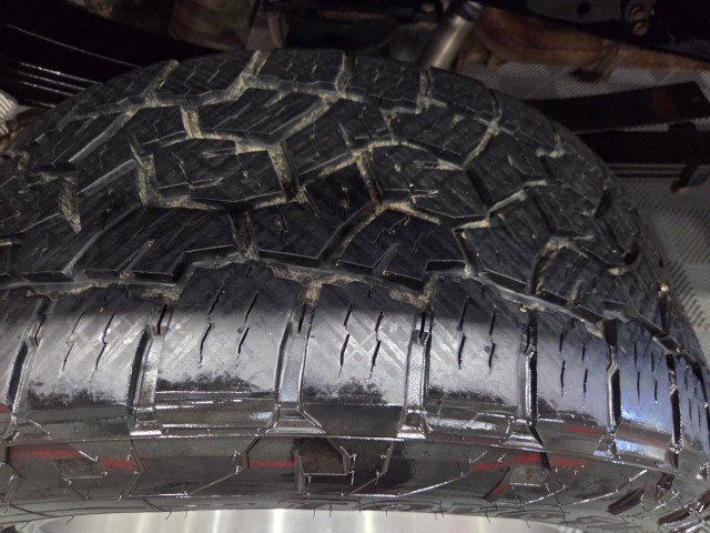 Used 2020 Ford F350 Limited w/ FX4 Off-Road Package image 98