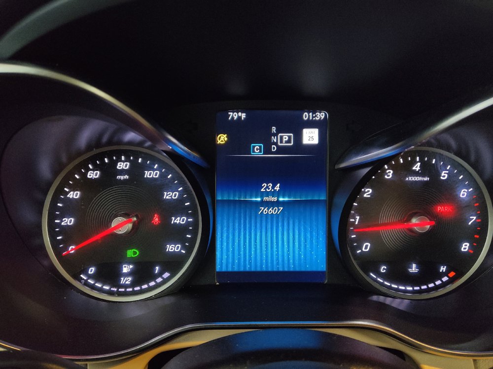 Used 2020 Mercedes-Benz GLC 300 4MATIC w/ Multimedia Package image 23