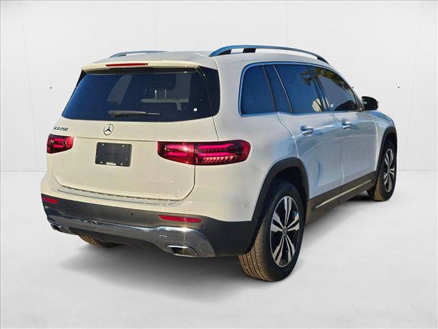 New 2025 Mercedes-Benz GLB 250 video 2