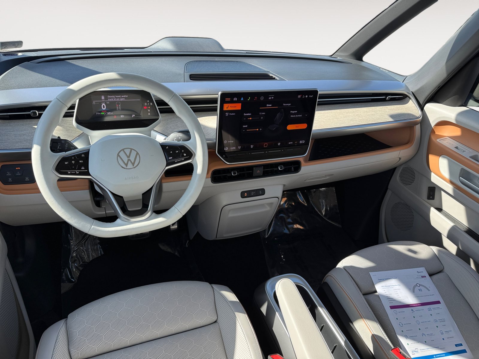 Certified 2025 Volkswagen ID. Buzz Pro S Plus RWD image 15