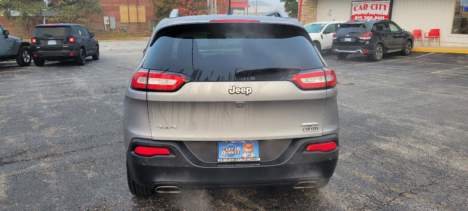Used 2015 Jeep Cherokee Latitude image 26
