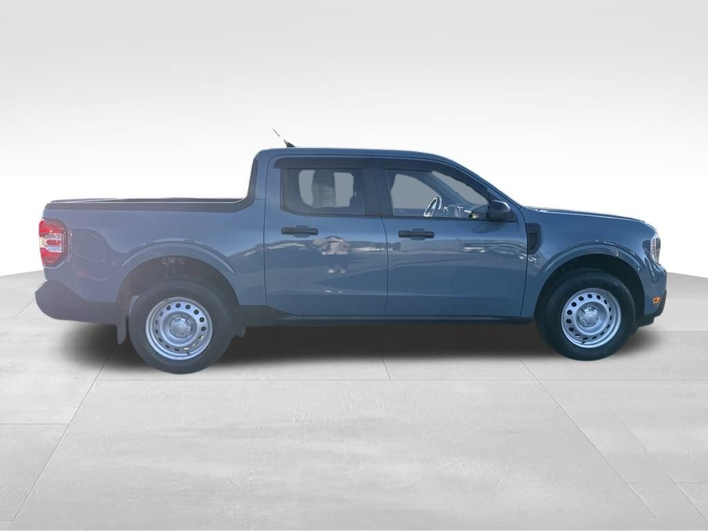 Used 2022 Ford Maverick XL image 8