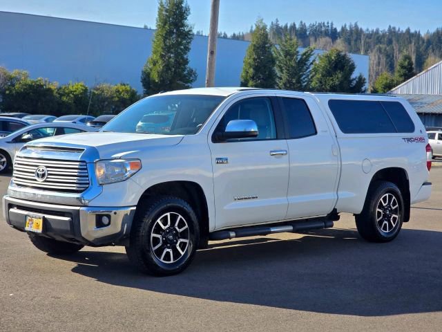 Used 2017 Toyota Tundra Limited w/ Limited Premium Package AWD/4WD image 3