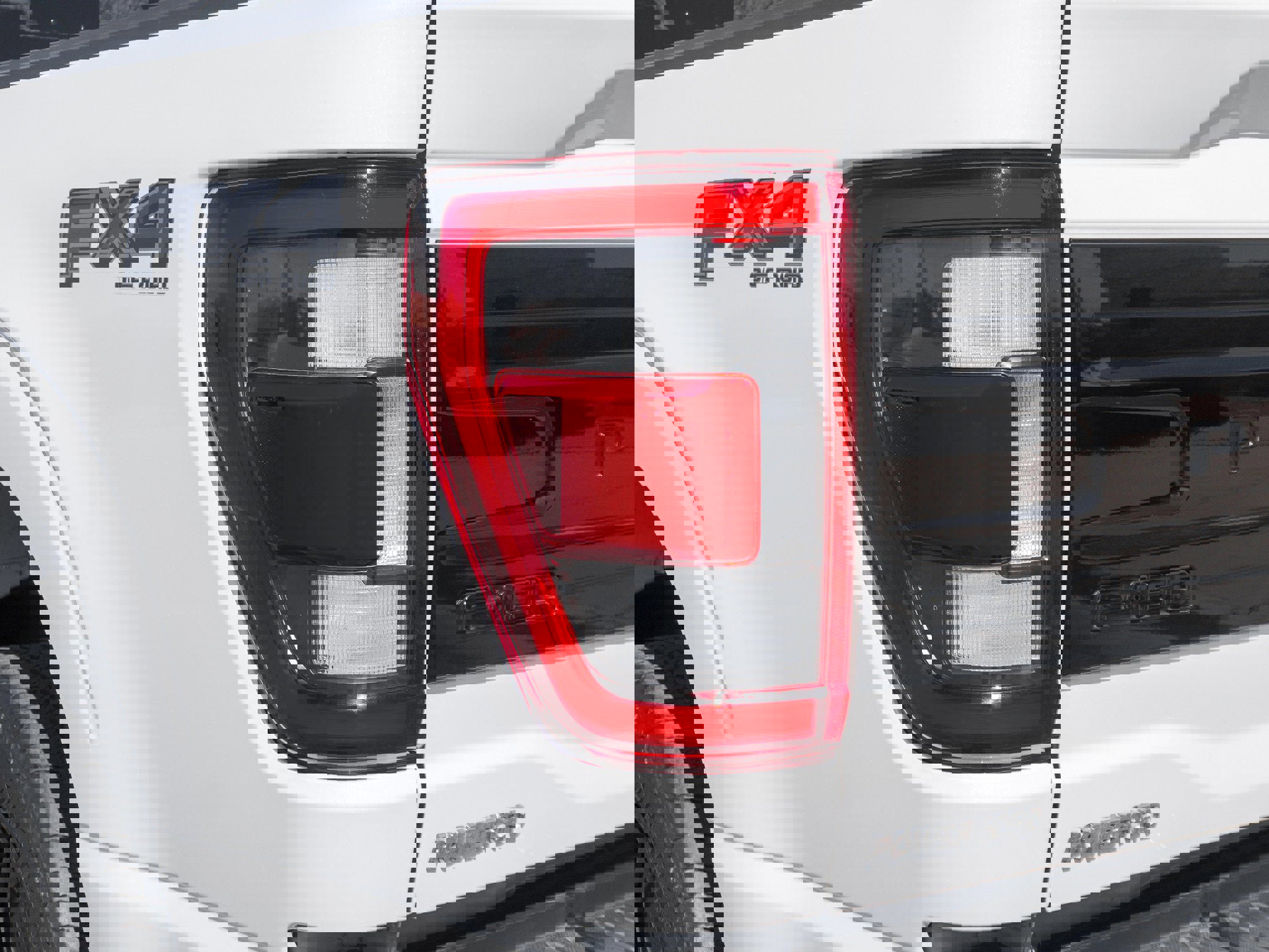 Used 2023 Ford F150 Platinum w/ Equipment Group 701A High image 18