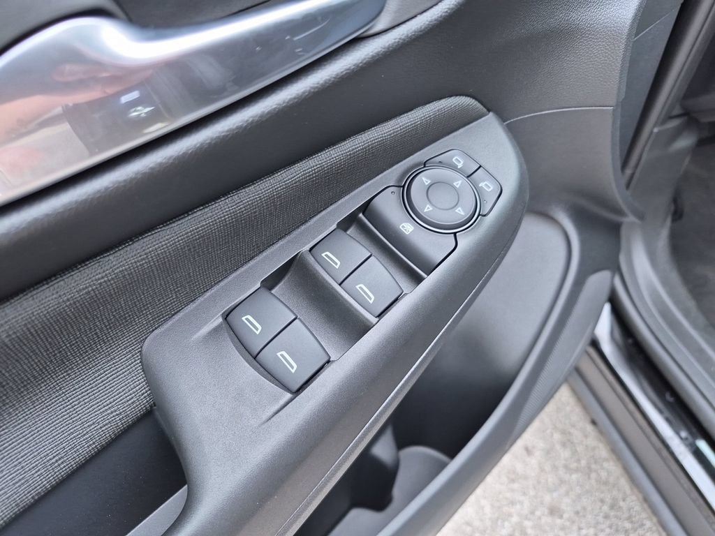 New 2026 Buick Envista Sport Touring w/ Convenience I Package FWD image 20