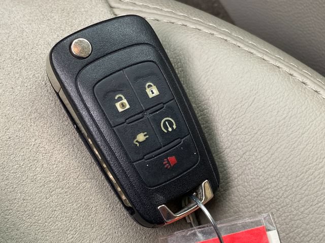 Used 2013 Chevrolet Volt Premium w/ Premium Trim Package FWD image 13