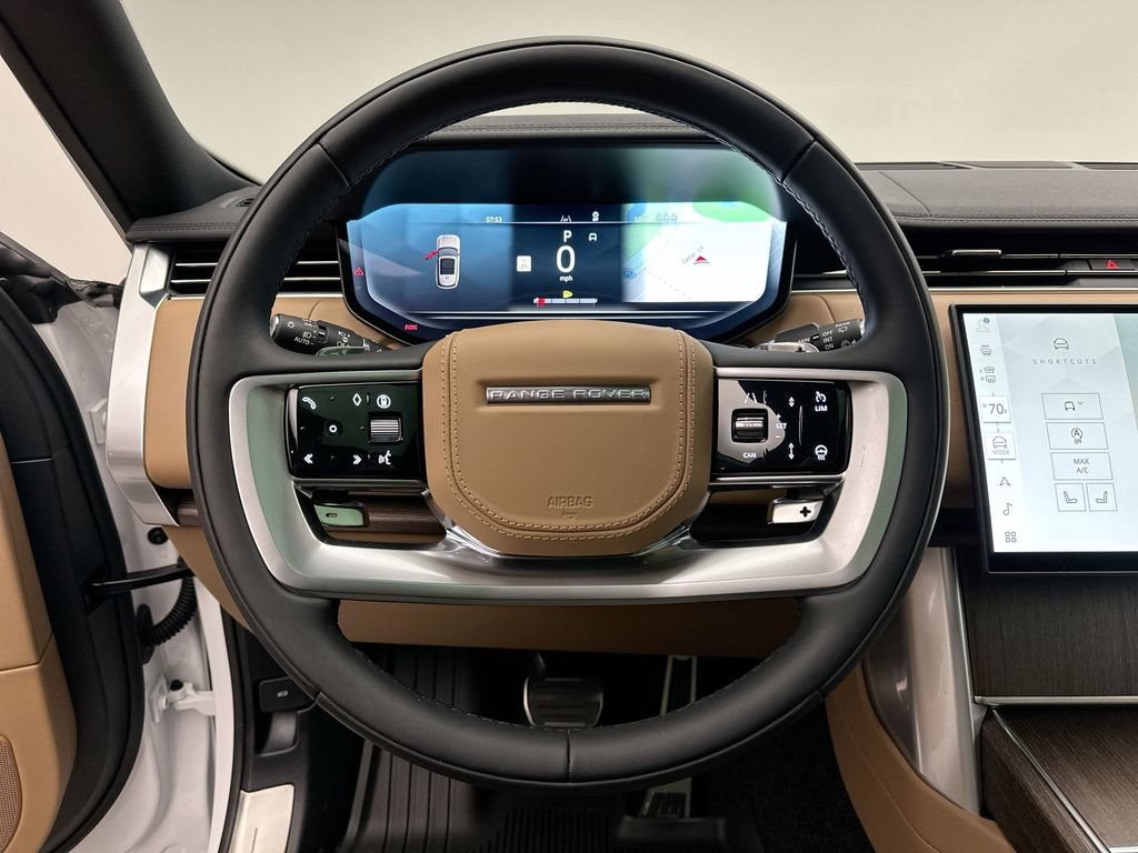 Certified 2025 Land Rover Range Rover SE AWD/4WD image 12