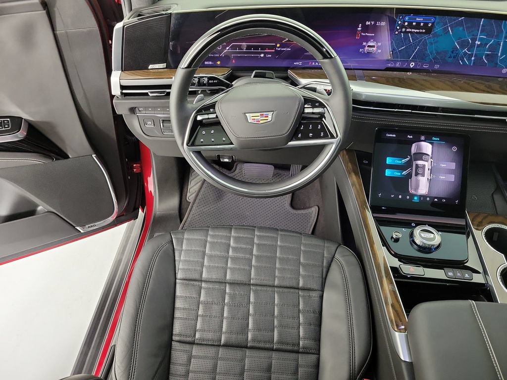 Certified 2026 Cadillac Escalade ESV Platinum Sport w/ LPO, ONYX Package AWD/4WD image 19