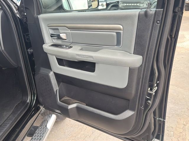 Used 2016 RAM 2500 SLT image 10