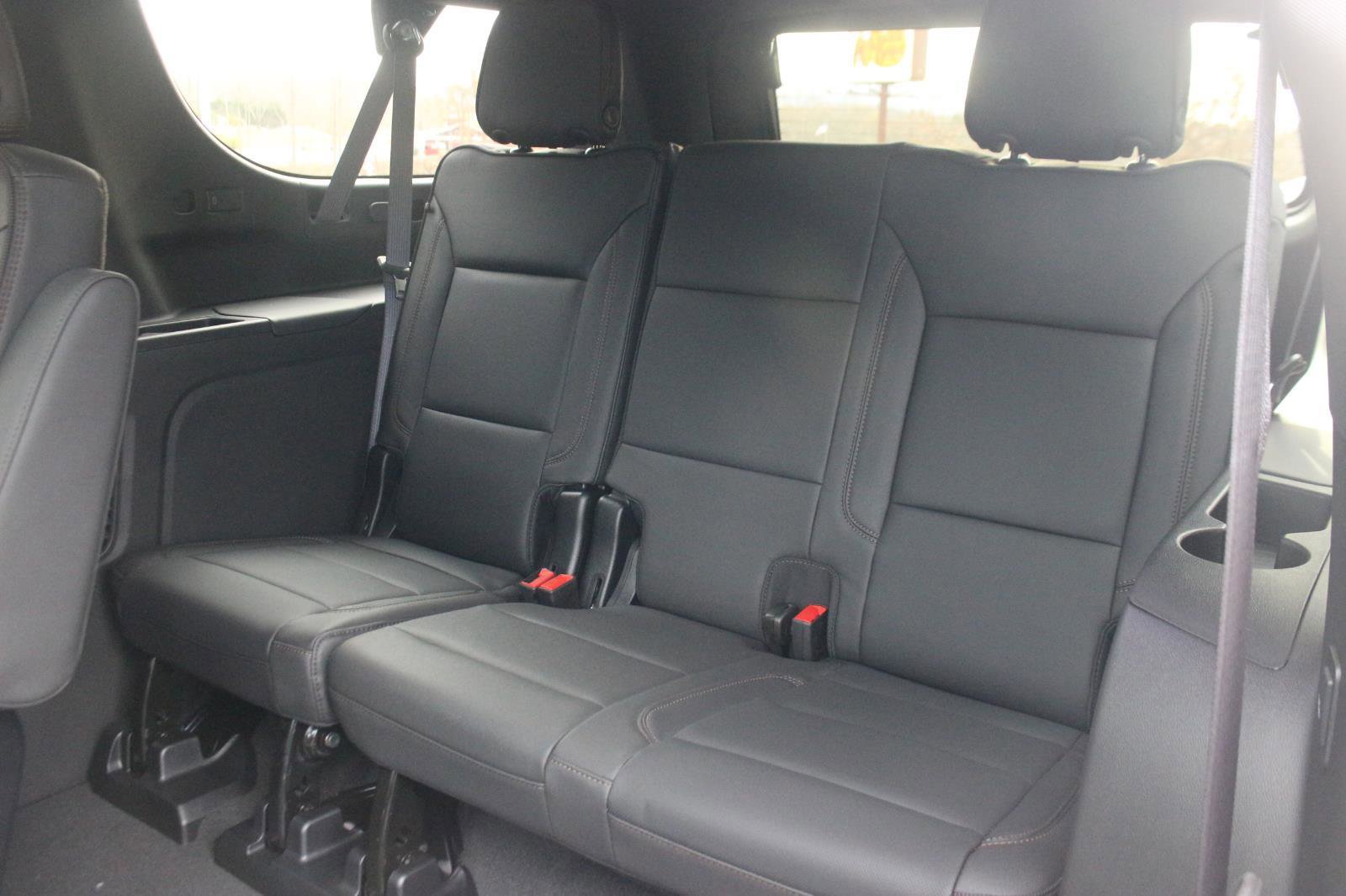 New 2026 Chevrolet Suburban High Country w/ Sun And Tow Package image 12