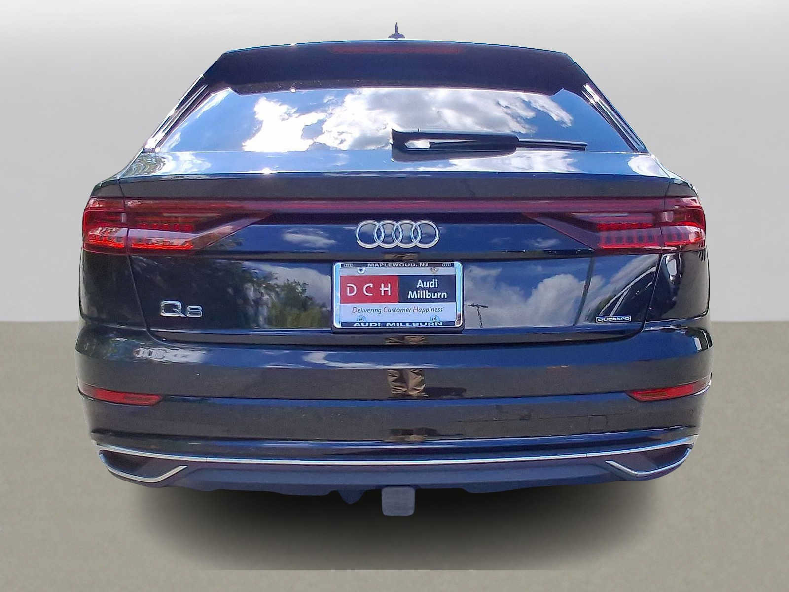 Used 2023 Audi Q8 Premium Plus AWD/4WD image 29