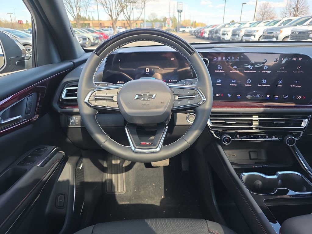 New 2026 Chevrolet Traverse Z71 w/ Enhanced Driving Package AWD/4WD image 13