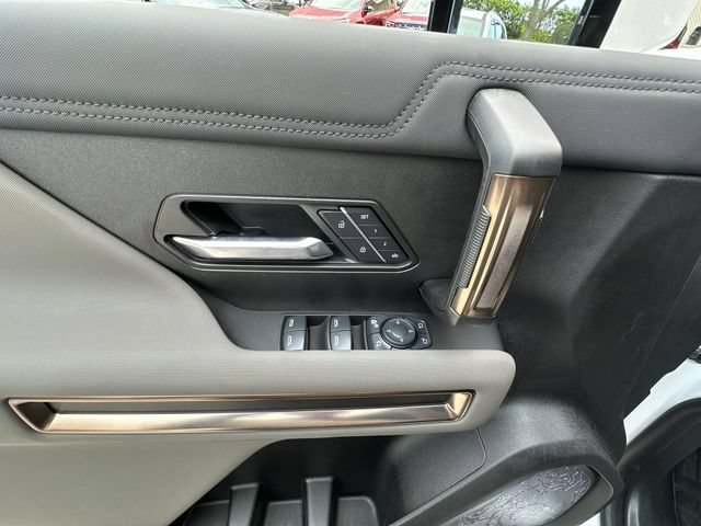 Certified 2025 GMC Hummer EV 2X AWD/4WD image 5