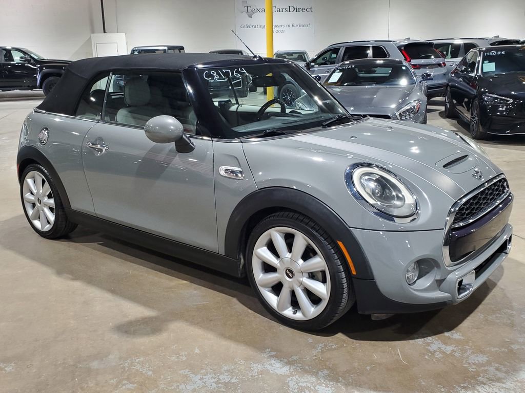 Used 2017 MINI Cooper S image 43
